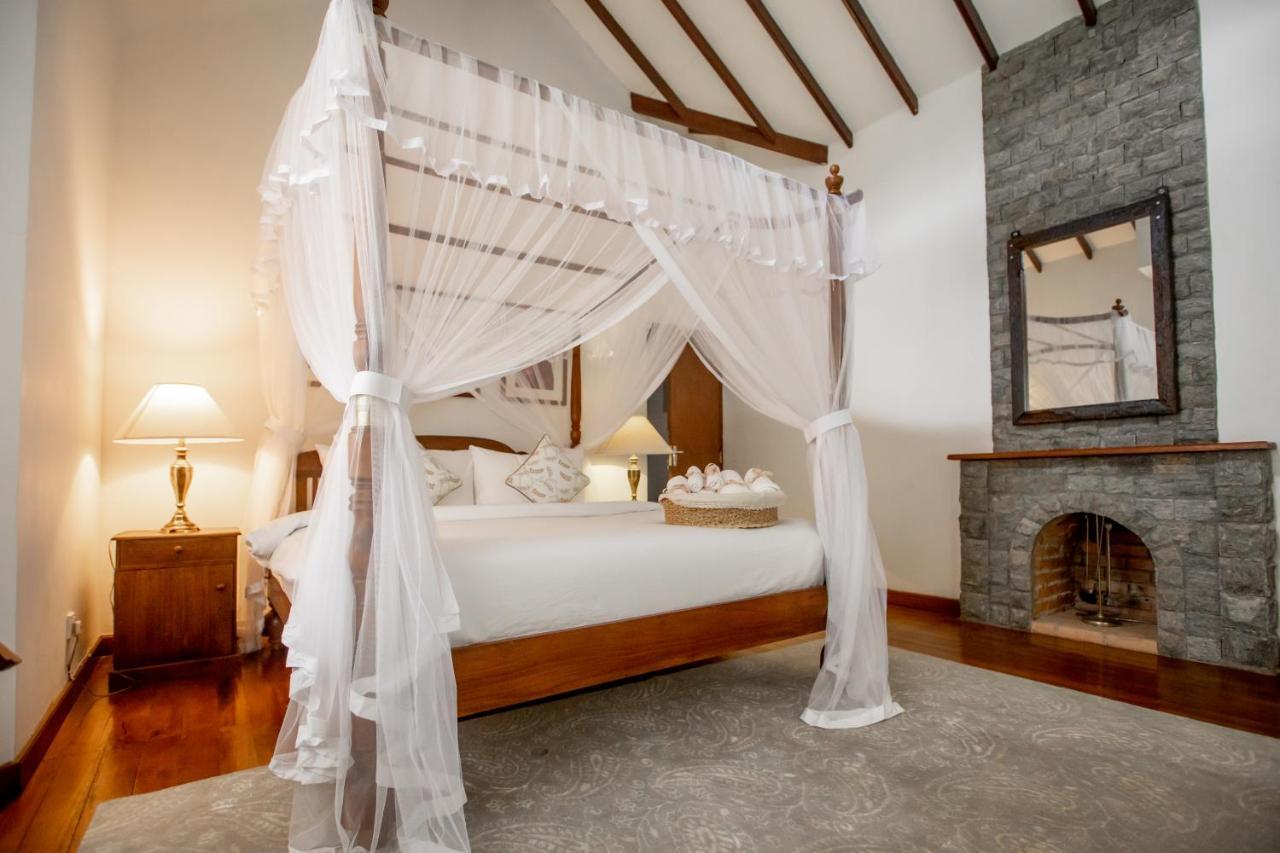 Manuel Manor Hotel Labugolla Ngoại thất bức ảnh