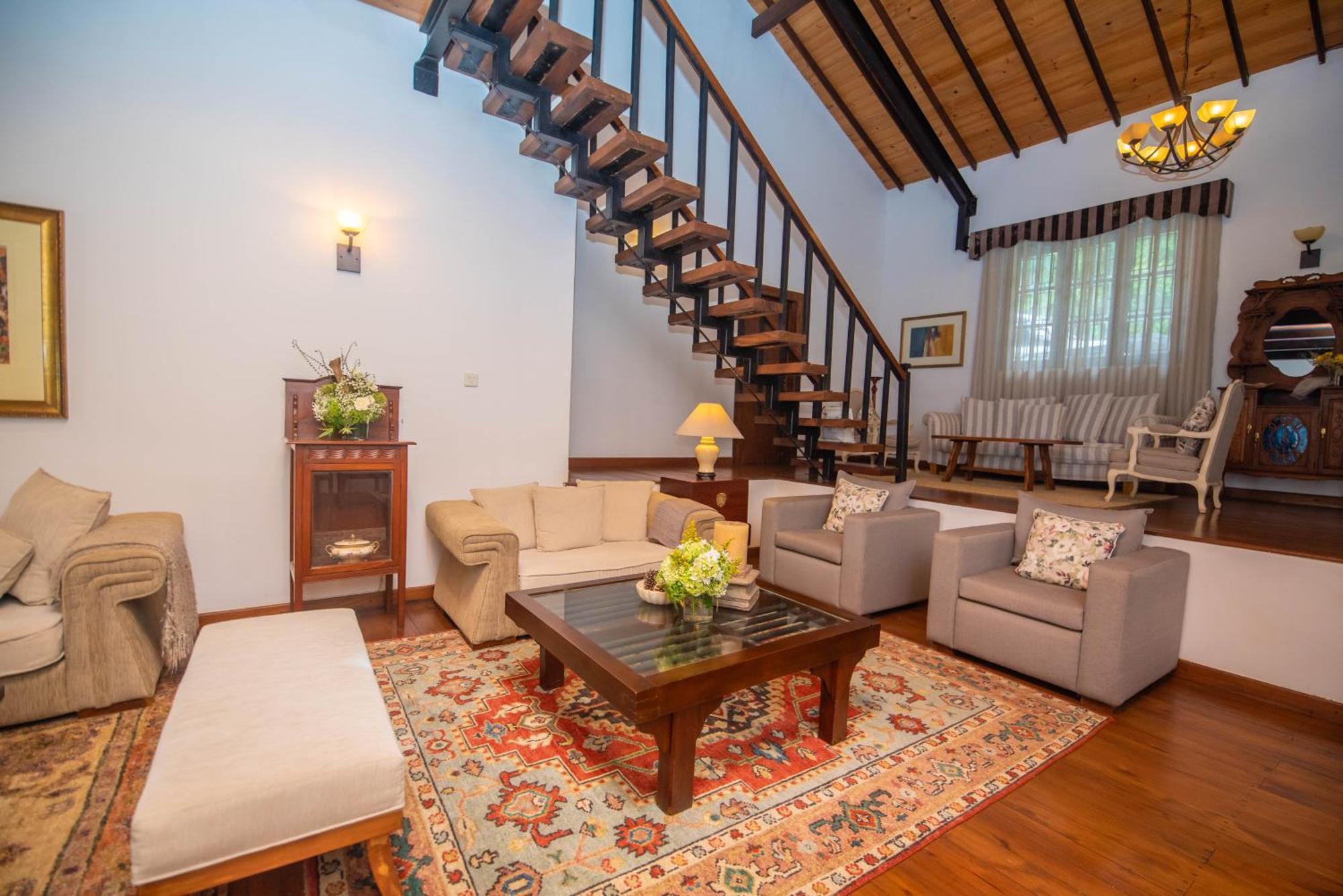 Manuel Manor Hotel Labugolla Ngoại thất bức ảnh