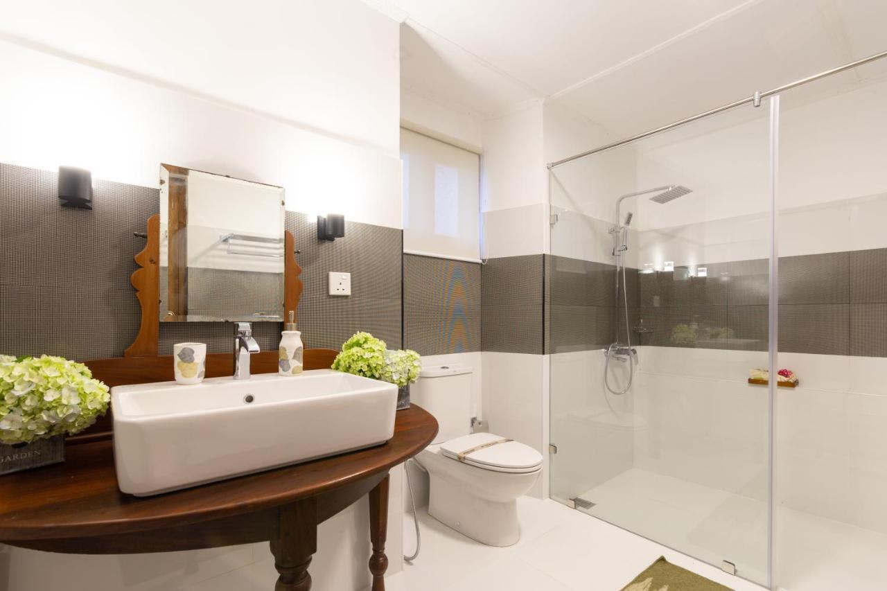 Manuel Manor Hotel Labugolla Ngoại thất bức ảnh